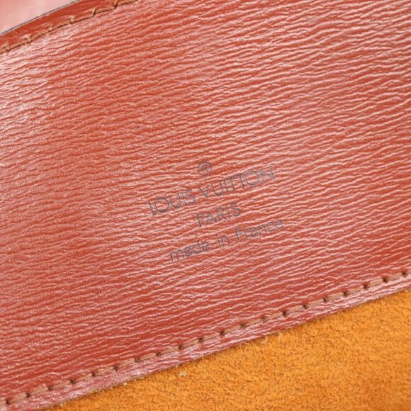 LOUIS VUITTON Epi Cluny Shoulder Bag Brown - Picture 15 of 16